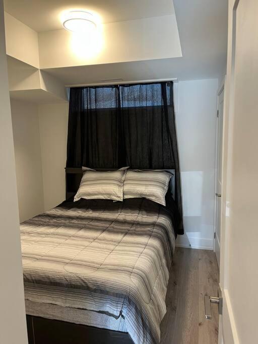 Lovely One Bedroom Condo With Free Parking Niagara Falls Eksteriør bilde